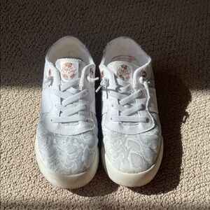 Roxy White Slip-On Snake Pattern Sneakers